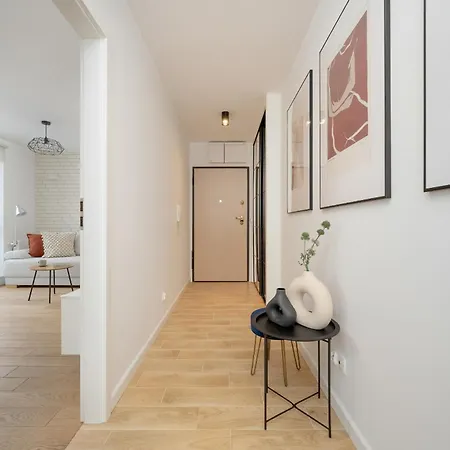 Elegancki Apartament Z Balkonem I Klimatyzacja By Renters Prestige Appartamento *